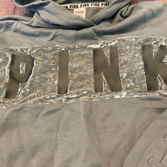 Hoodie - Picture 4 of 5